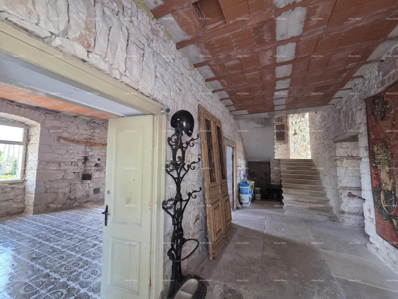 kuća kuća u mutvoranu – 300+ m² i zemljište 2.980 m² - slika 10