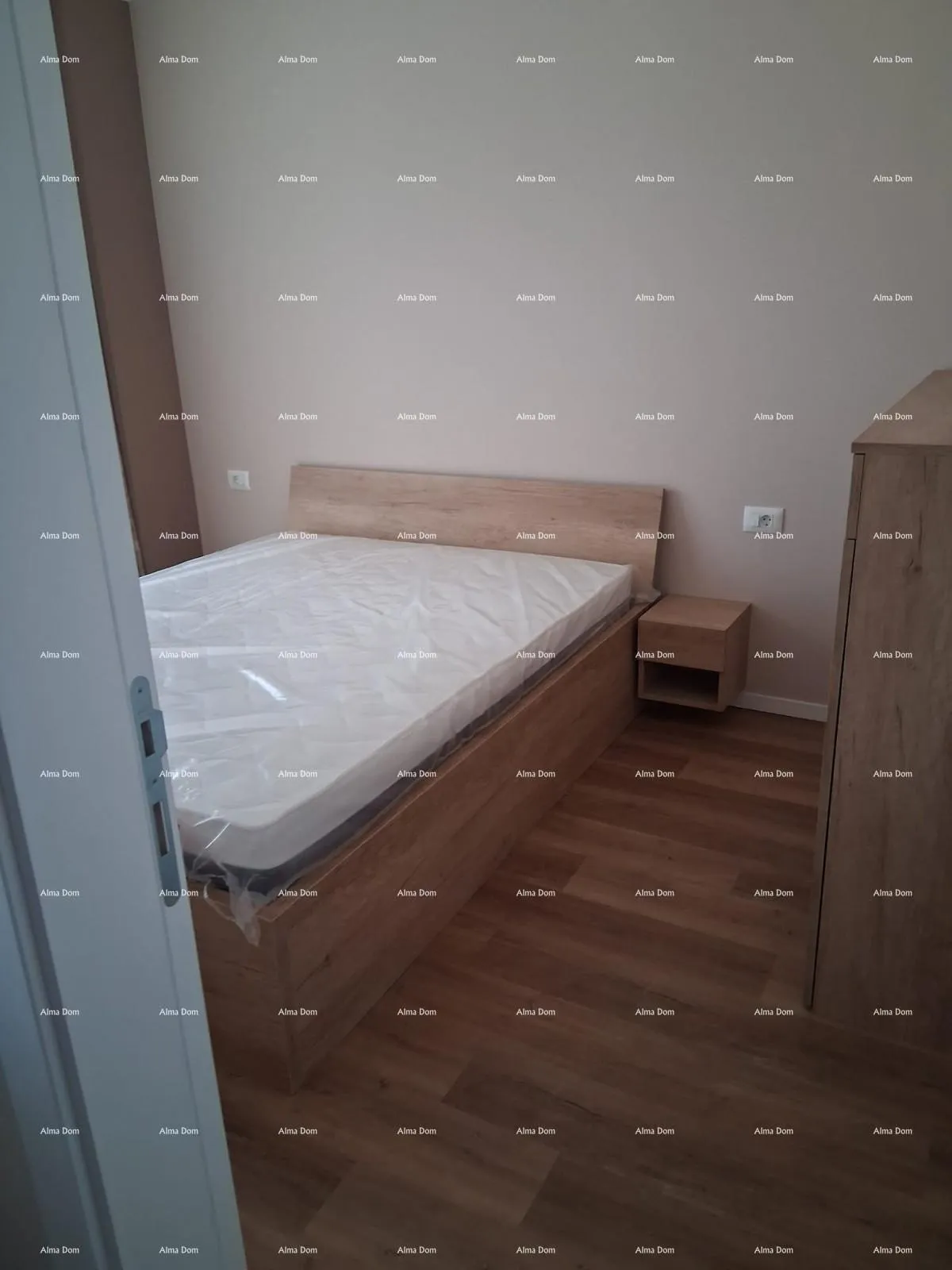 stan centar pule! marulićeva ulica, par minuta lagane šetnje do gradske tržnice. - slika 4