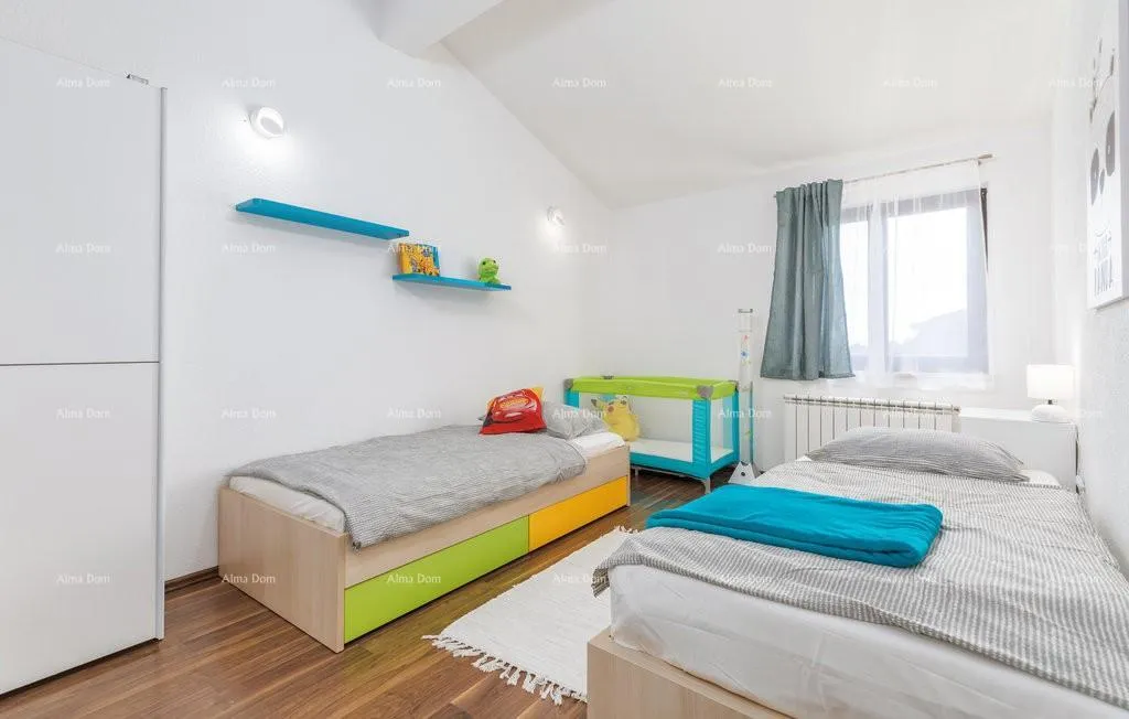 kuća zadnja kuća u nizu, s jacuzzijem! marčana. - slika 9