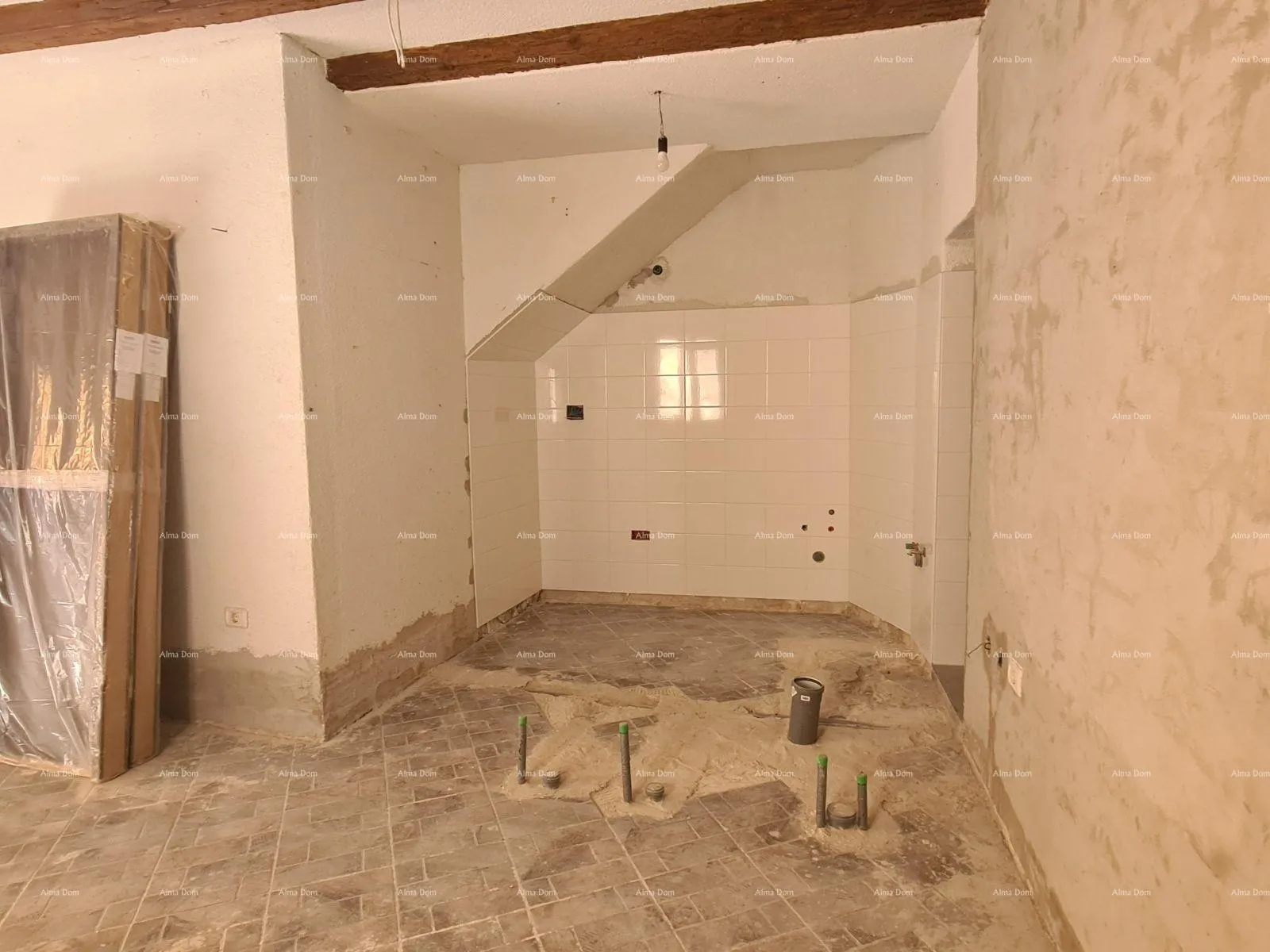 poslovni prostor prodaje se novouređeni poslovni prostor, 34m2, fažana - slika 13
