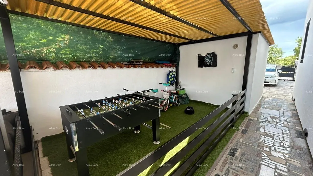 kuća prodajemo kuću sa više apartmana i bazenom. pula veli vrh. - slika 48