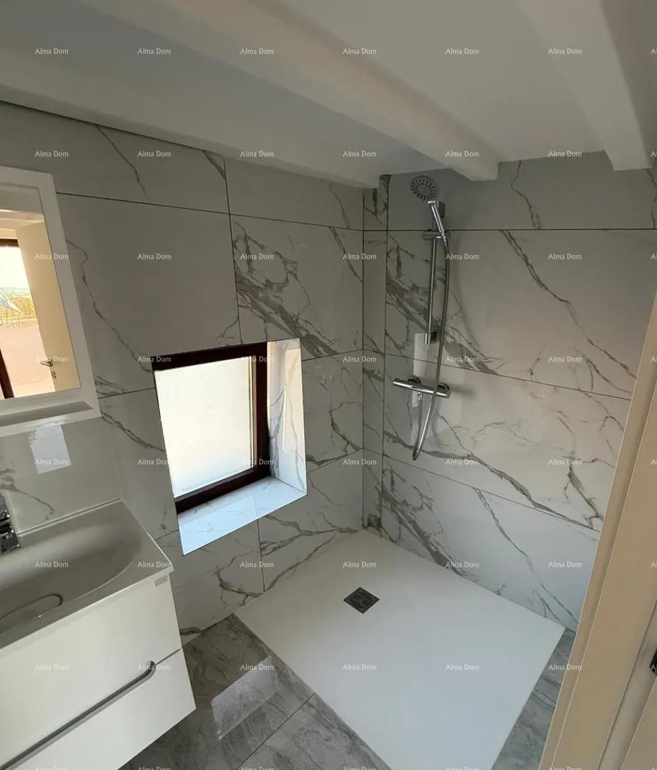 kuća poreč, renovirana kamena kuća s pogledom na more - slika 26