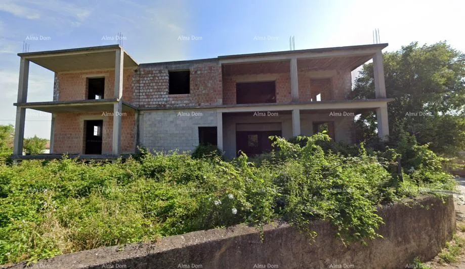 Poslovni prostor Prodaja nedovršenog poslovnog objekta – Krnica, 744 m² - Krnica, Marčana