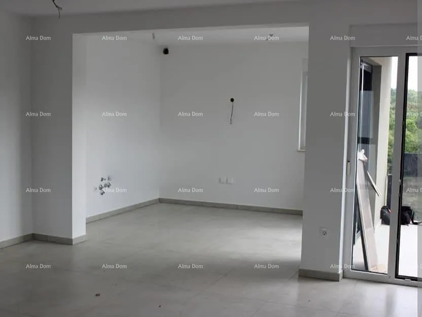 stan prodaje se prostrani 5-sobni stan površine 150 m², poreč - slika 4