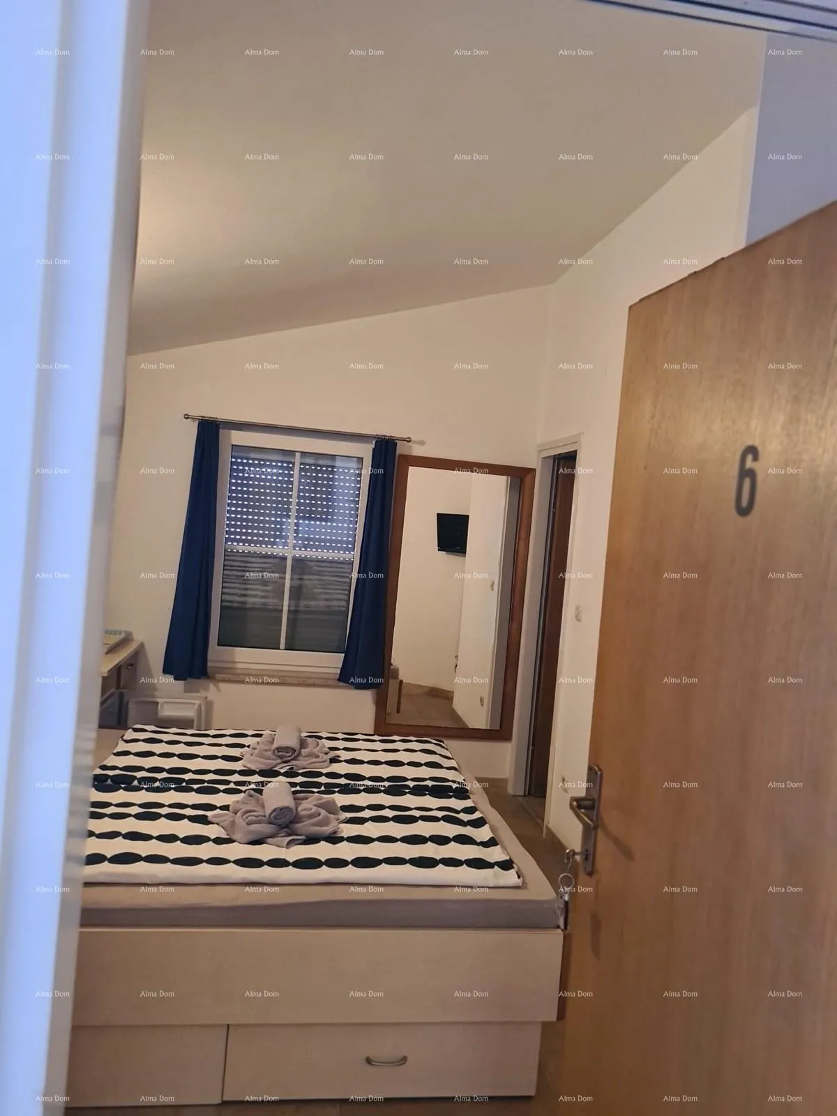 kuća medulin, kuća s ukupno 10 apartmana. fucane - slika 12