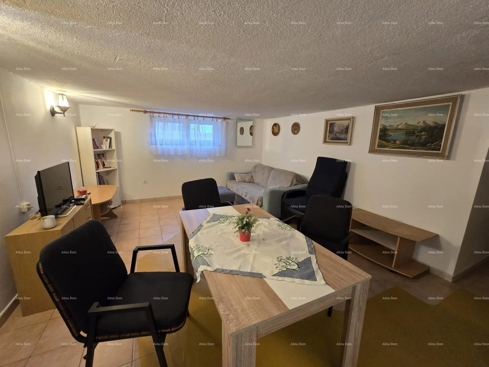 kuća novigrad - prodaja dva stana u obiteljskoj kući - slika 6
