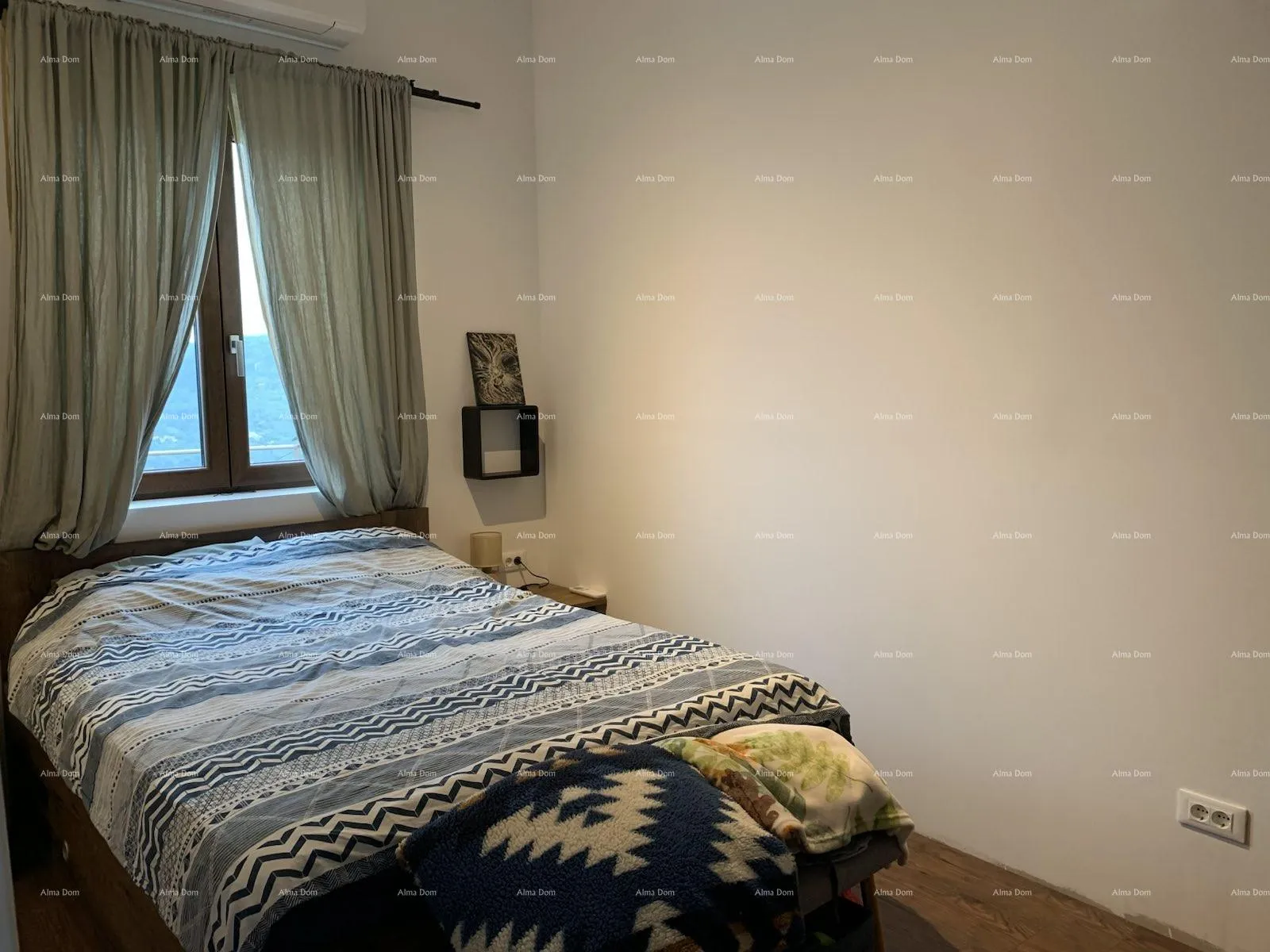 kuća prekrasna renovirana kuća s pogledom i poslovnim prostorom - slika 7