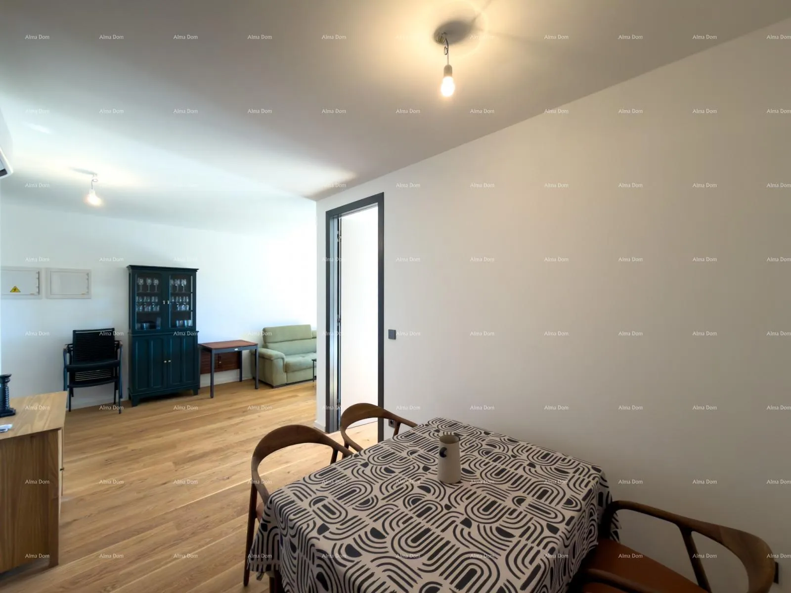 stan prodaja- luksuzni stan u neposrednoj blizni centra- smart home sustav, pula! - slika 11