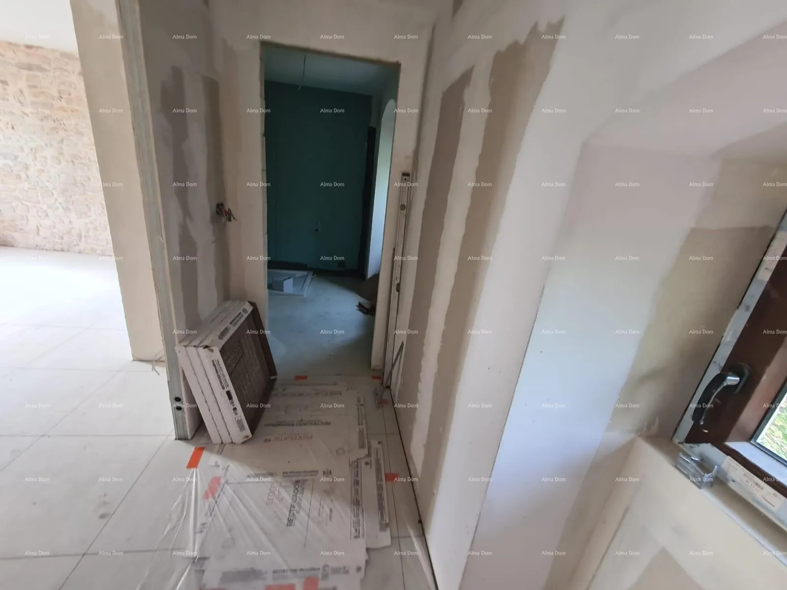 kuća prodaje se kuća s konobom u fazi renovacije, krnica! - slika 24