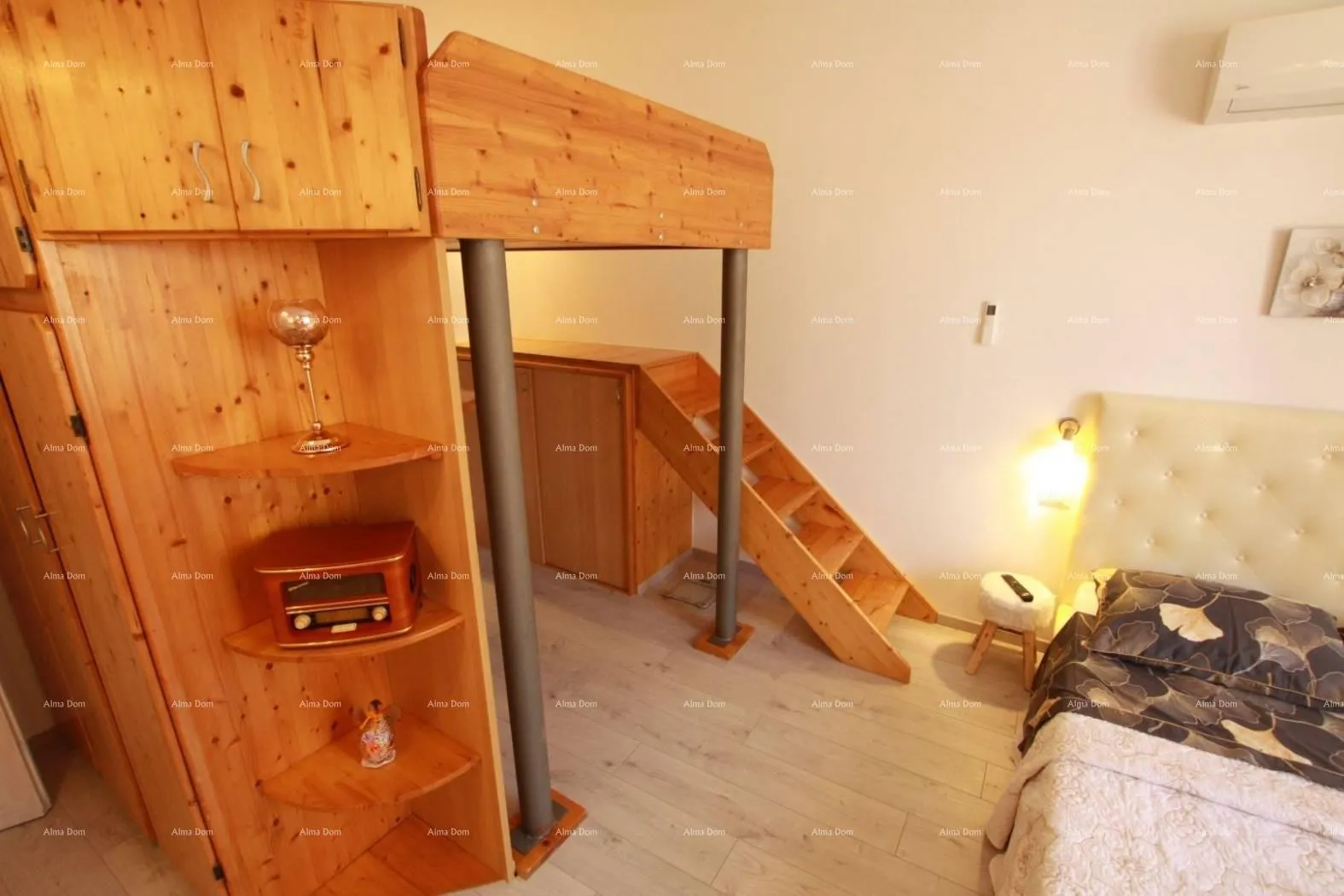 stan stan u centru pule, 79 m² - slika 10