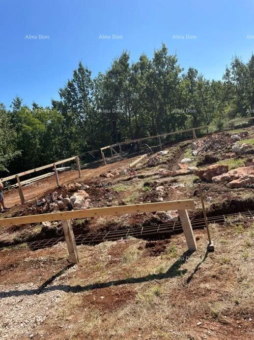 građevinsko zemljište prodaje se građevinsko zemljište sa započetom gradnjom – vižinada - slika 7
