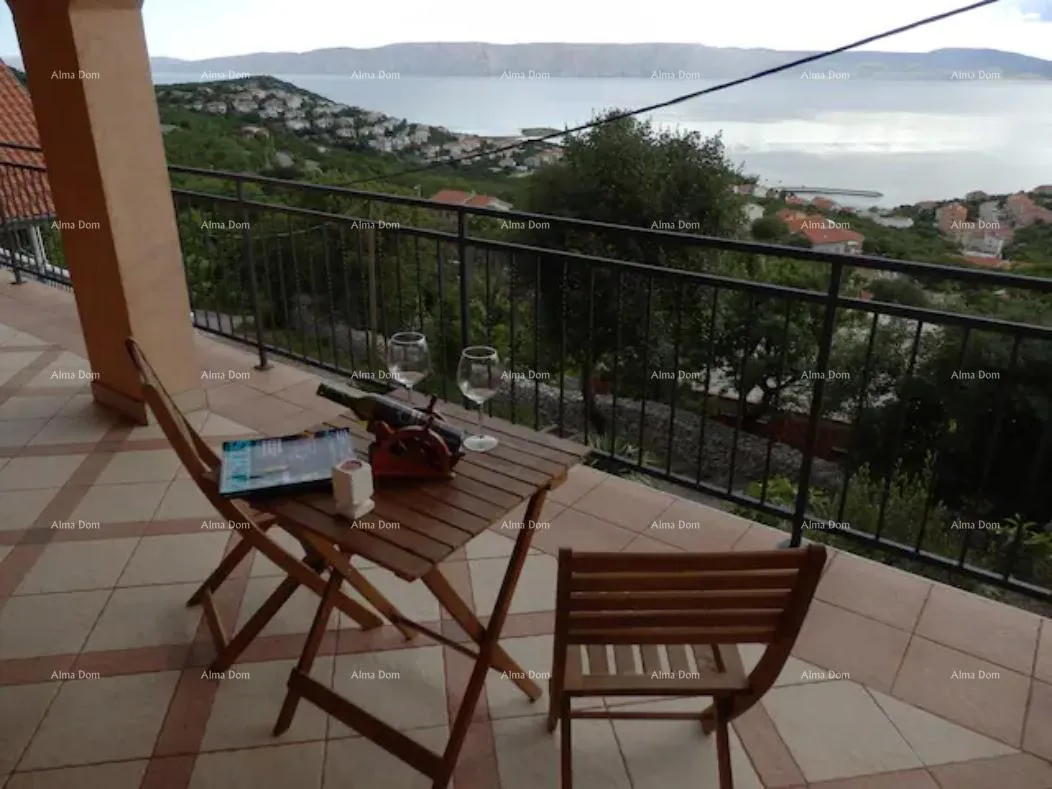 kuća prodaja velike, lijepe kuće sa 5 apartmana i prekrasnim pogledom na more i krk, novi vinodolski! - slika 12