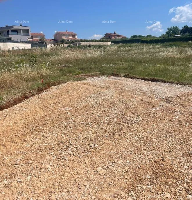 Građevinsko zemljište Prodajemo građevinsko zemljište. - Kaštelir, Kaštelir - Labinci
