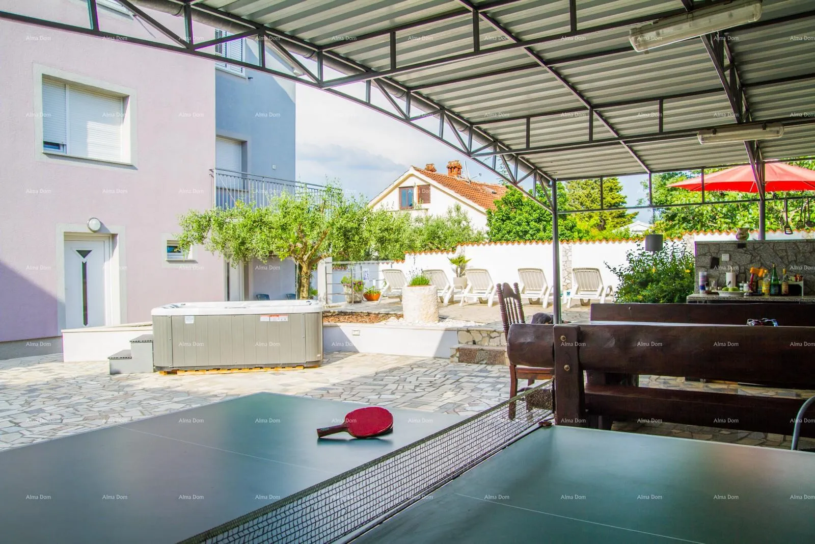 kuća na prodaju: apartmanska kuća s bazenom i pogledom na more – banjole! - slika 9