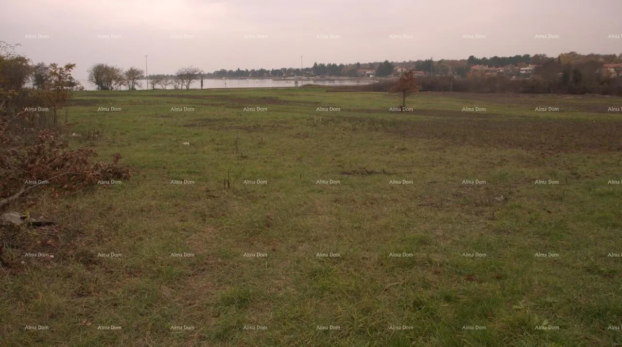 građevinsko zemljište prodaje se građevinsko zemljište, okolica novigrada. - slika 4