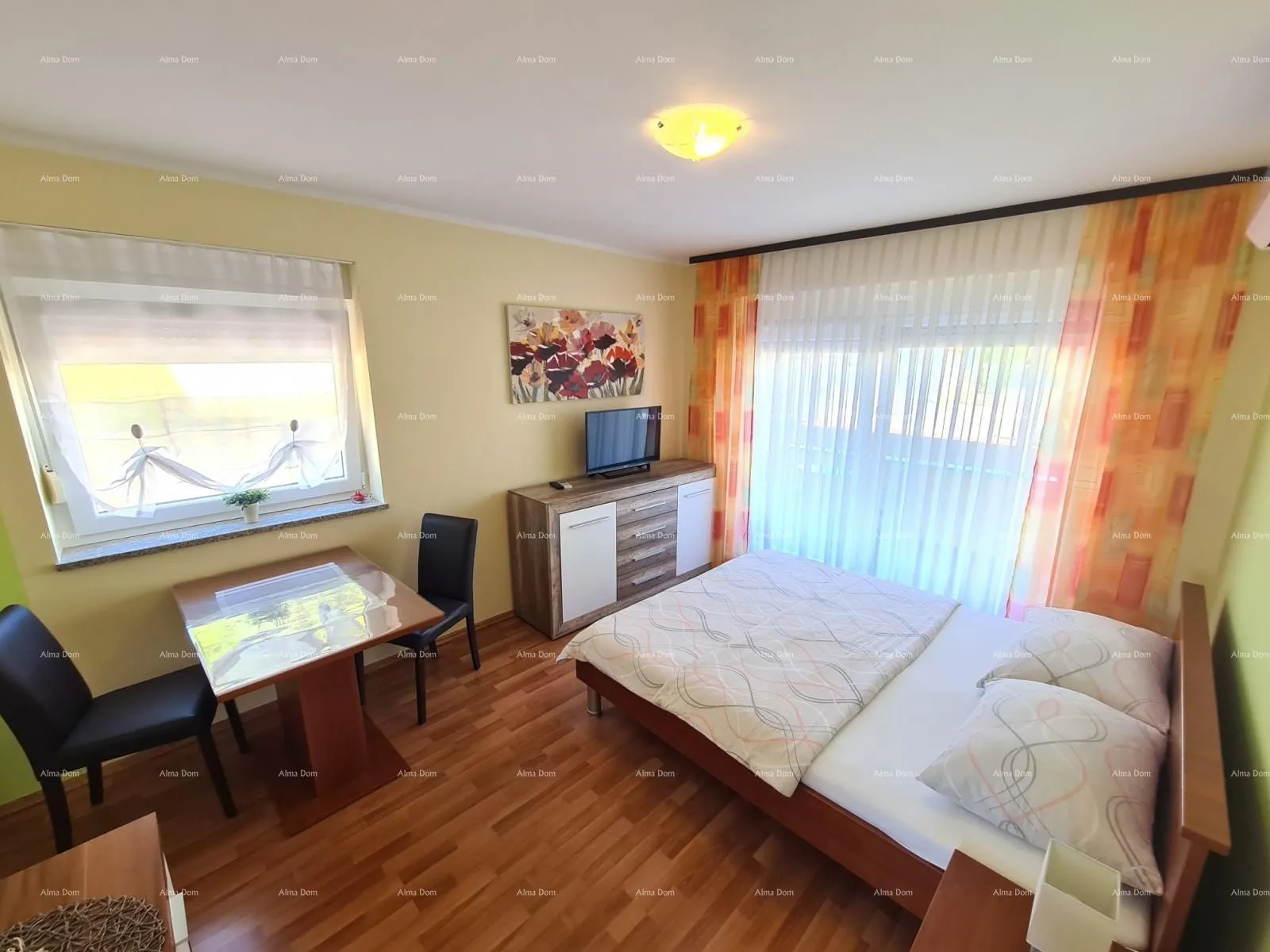 kuća medulin! kuća sa 6 zasebnih stambenih jedinica! - slika 14