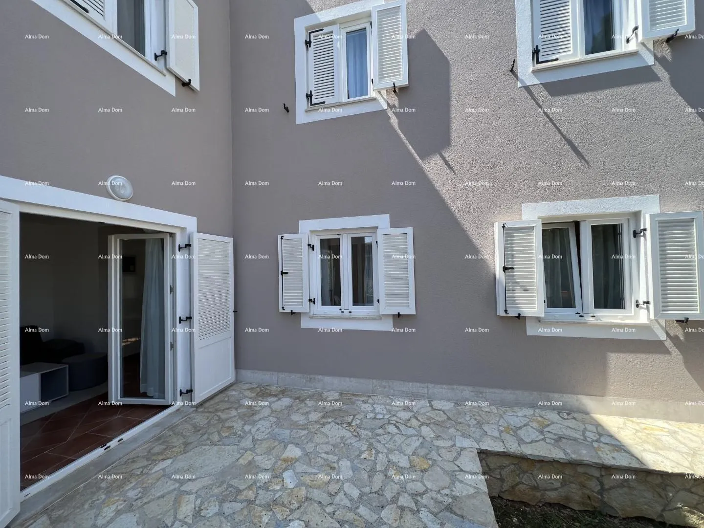 stan medulin, pošesi, stan 73,54 m² s vrtom, 150 m od mora - slika 8