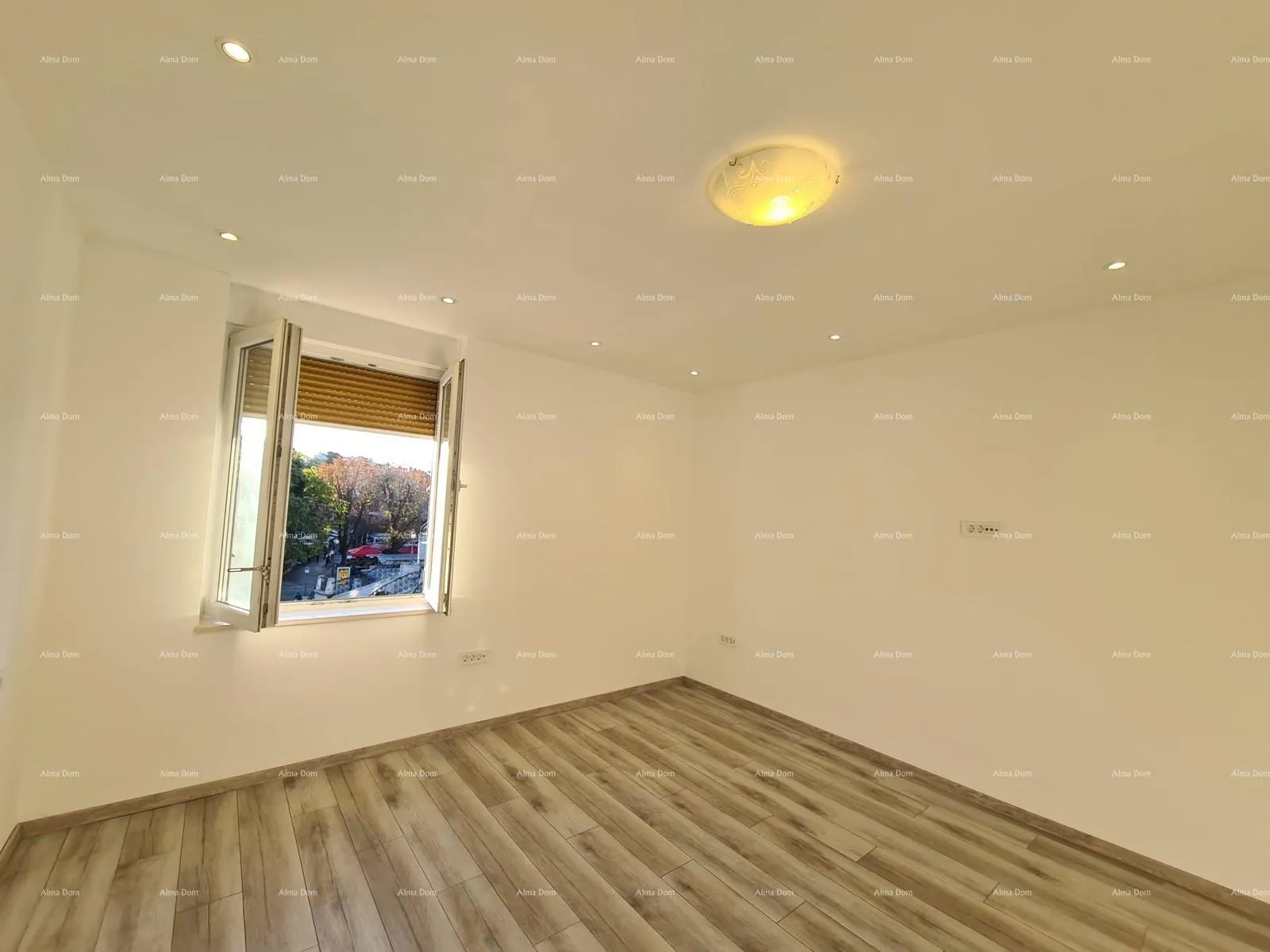 stan pula – renoviran dvosobni stan u centru, 72,83 m². stan se nalazi na glavnoj tržnici. - slika 5