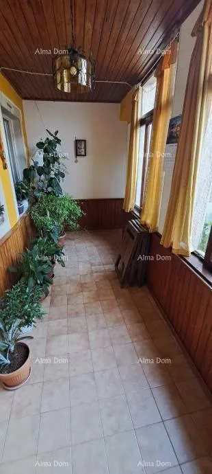 kuća prodaje se kuća s dvorištem i garažom - slika 4