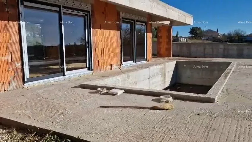 kuća kanfanar, moderna kuća u roh-bau fazi - slika 13