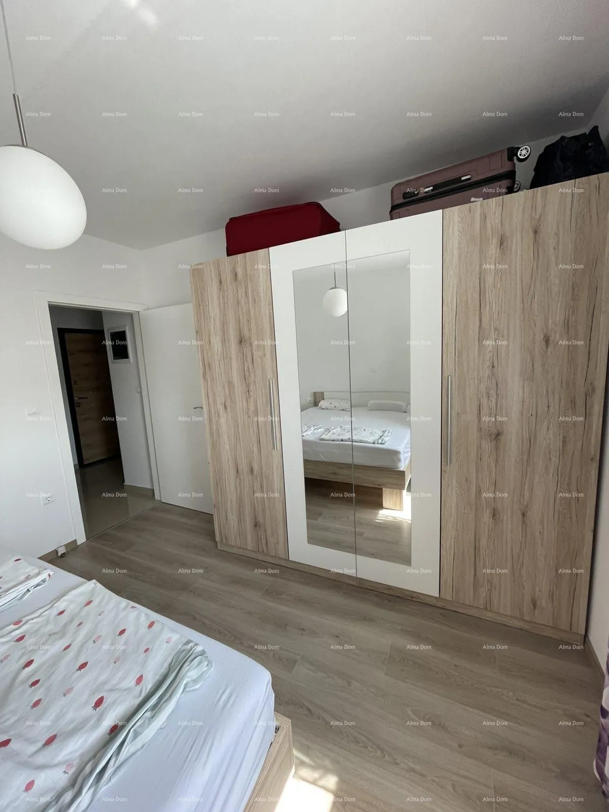 stan pula – moderan i potpuno namješten stan 44 m2 u novogradnji s prostranom terasom - slika 9
