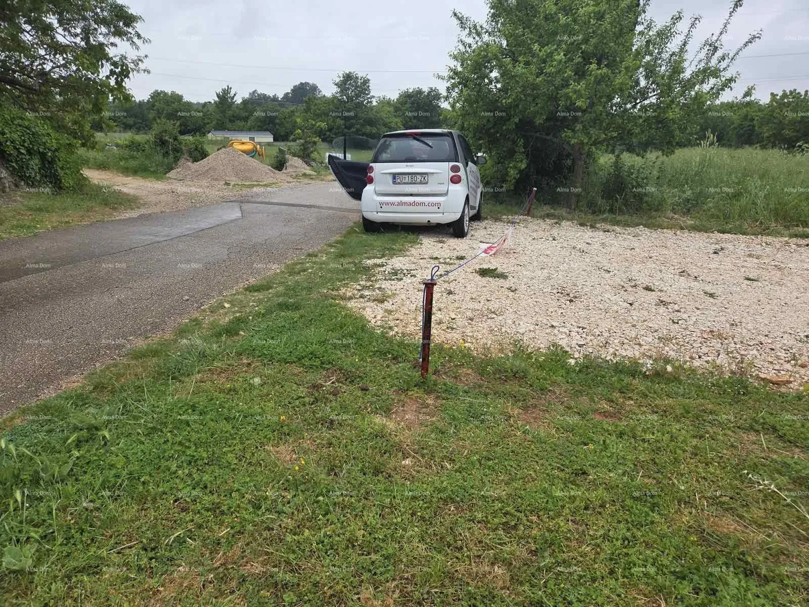 građevinsko zemljište prodaja zemljišta s građevinskom dozvolom i projektom, okolica vodnjana! - slika 27