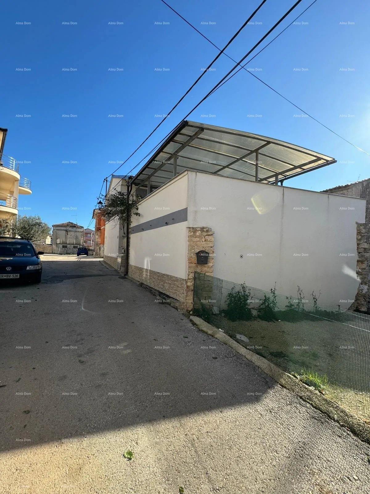 kuća prodaja kuće u centru medulina! - slika 2