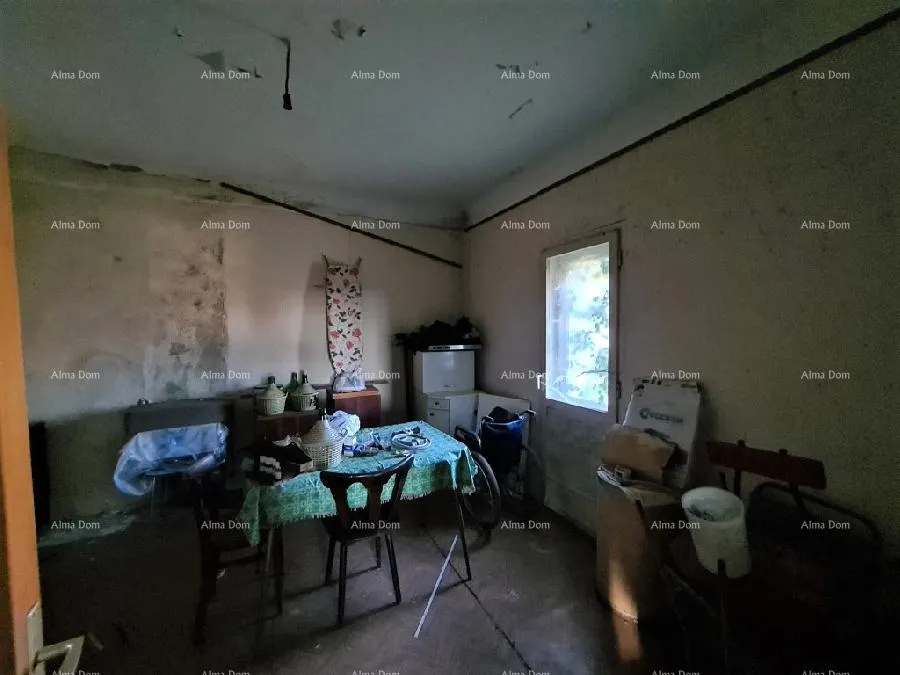 kuća prodajemo staru istarsku kamenu kuću sa pogledom na grožnjan. - slika 4