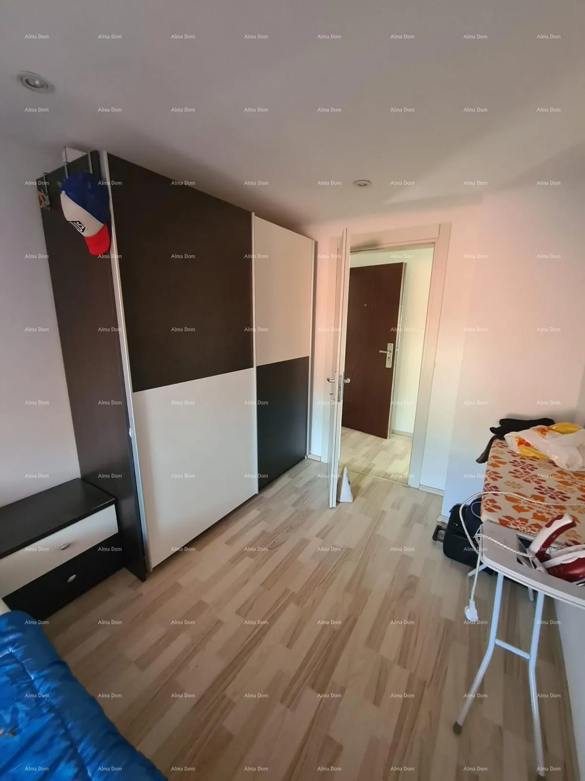 stan prodajemo stan u centru pule – 66 m² - slika 13