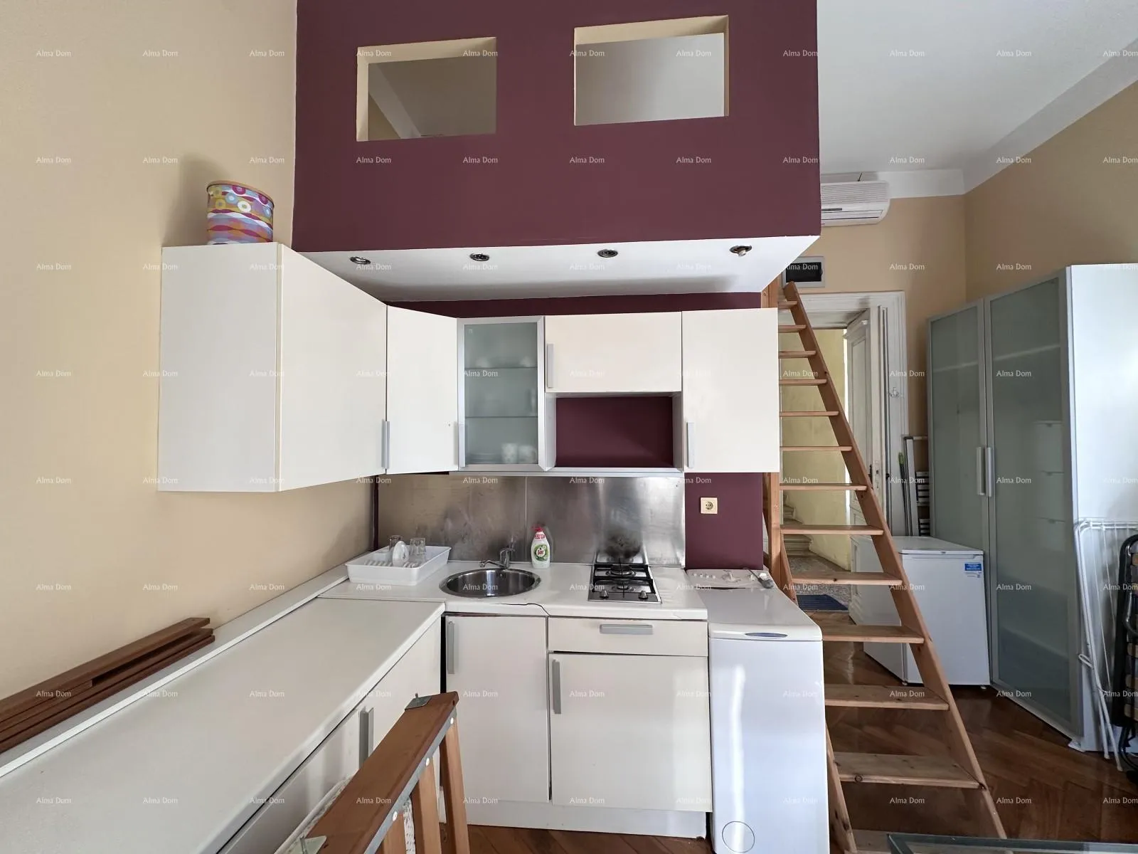 stan pula – stan s 3 apartmanske jedinice! centar. zadarska ulica. - slika 6
