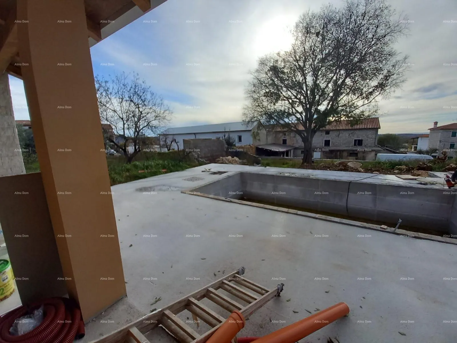 kuća kuća s bazenom i pogledom na more, kaštelir - slika 19