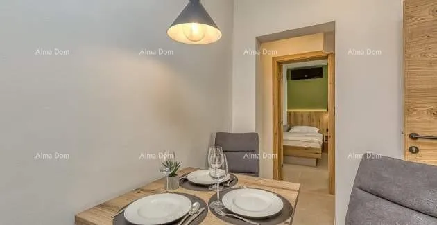 kuća prodaja prelijepe apartmanske kuće sa tri apartmana u centru, vrsar! - slika 5