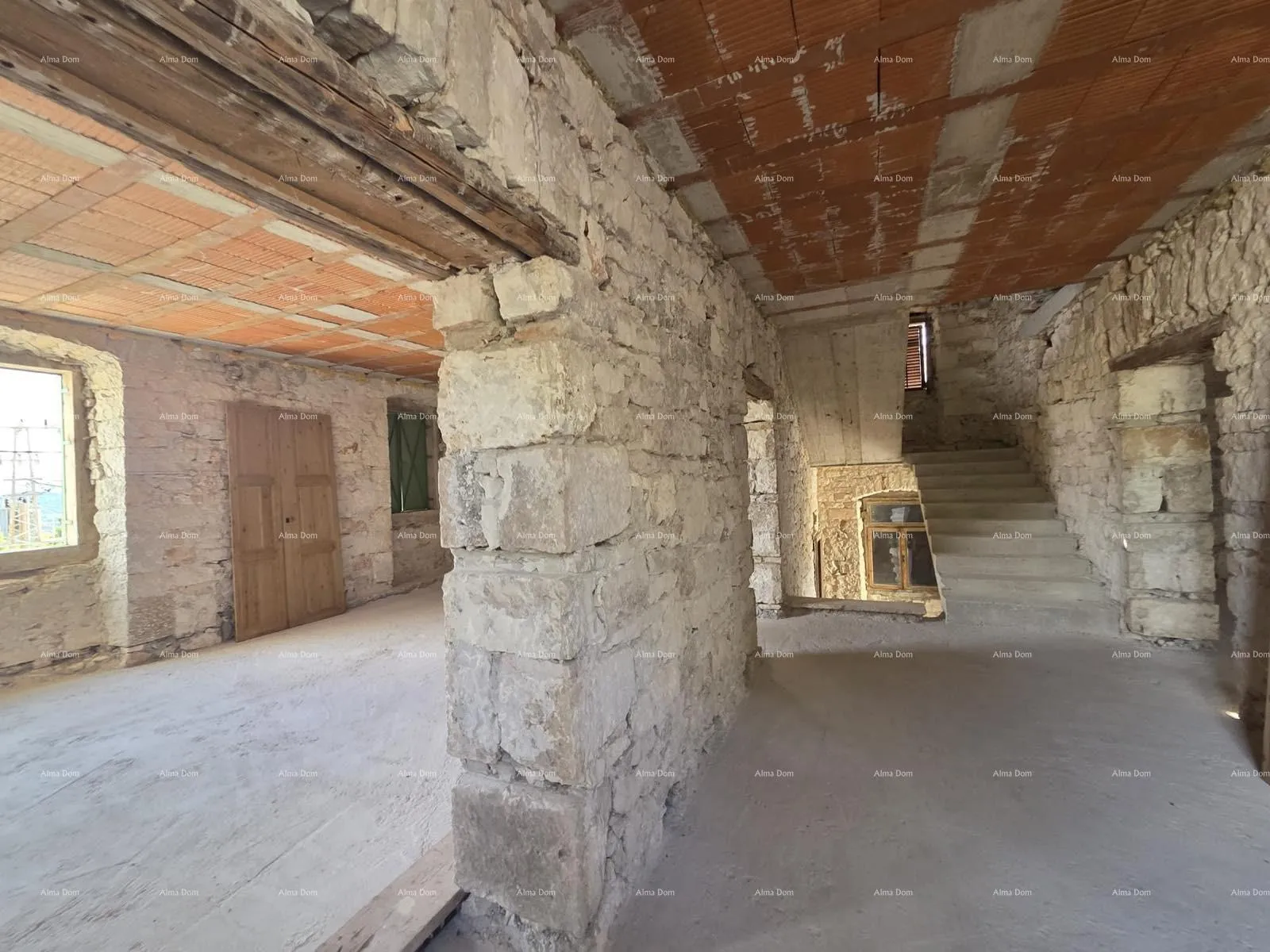 kuća kuća u mutvoranu – 300+ m² i zemljište 2.980 m² - slika 19