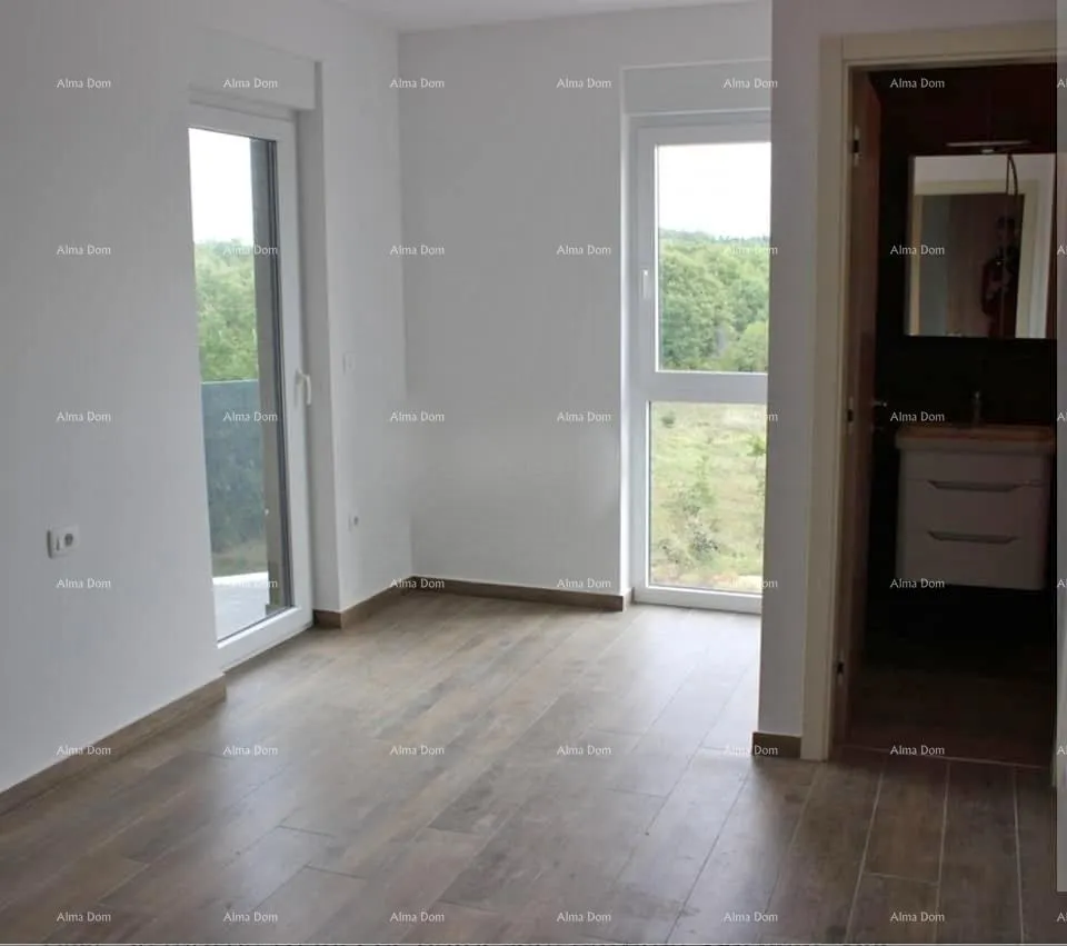 stan prodaje se prostrani 5-sobni stan površine 150 m², poreč - slika 5