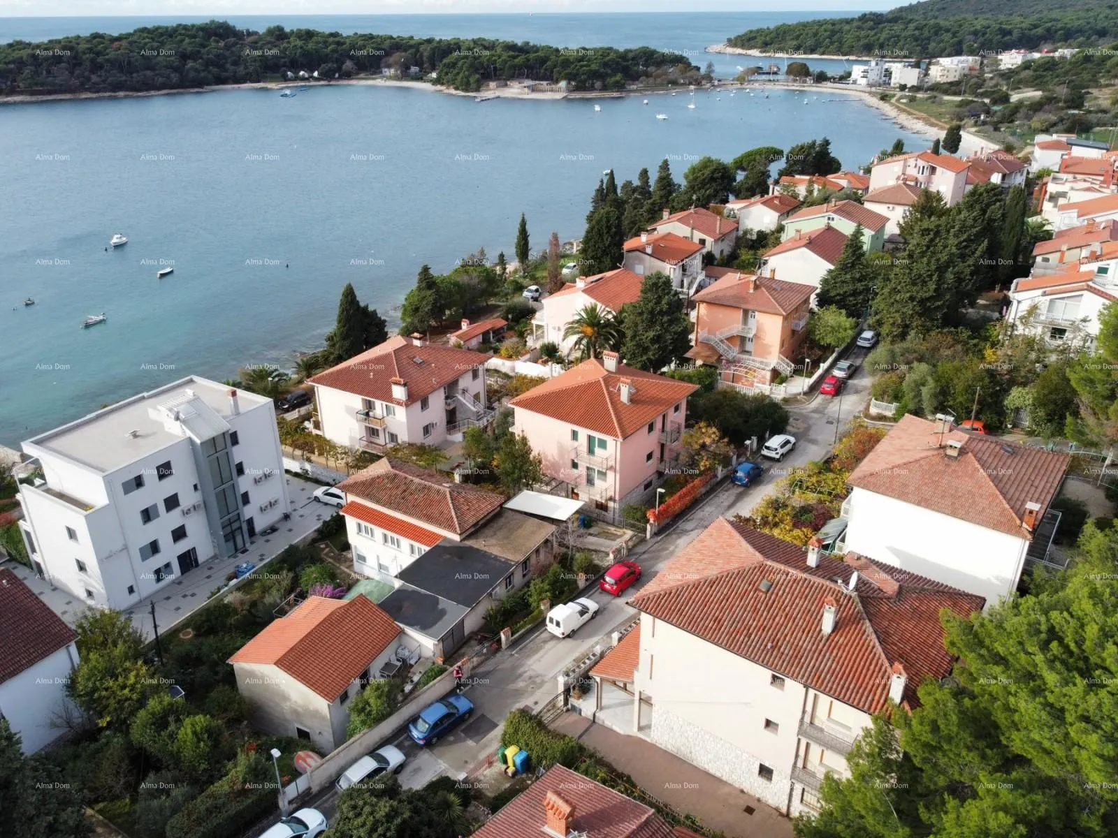 kuća pula. zelenika! samostojeća kuća s garažom! blizina plaže i mora na samo 50 metara! - slika 51