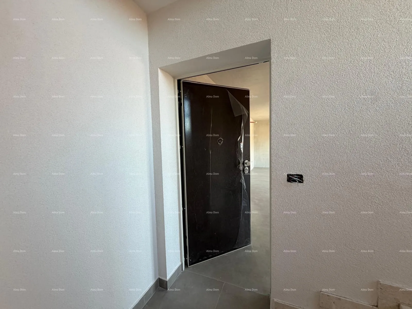 stan prodaja stana u novogradnji s pogledom na more, umag, finida! - slika 4