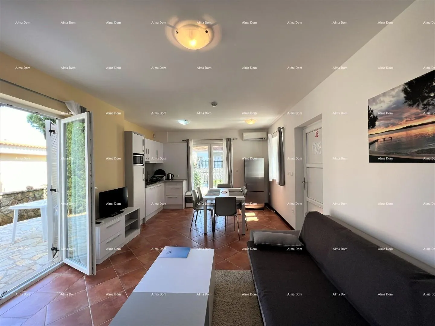 stan medulin, pošesi, stan 73,54 m² s vrtom, 150 m od mora - slika 1