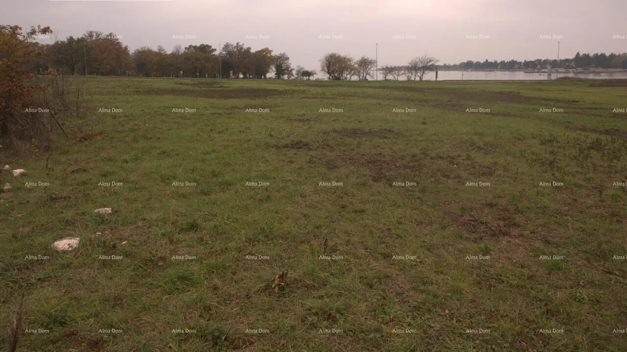 građevinsko zemljište prodaje se građevinsko zemljište, okolica novigrada. - slika 2