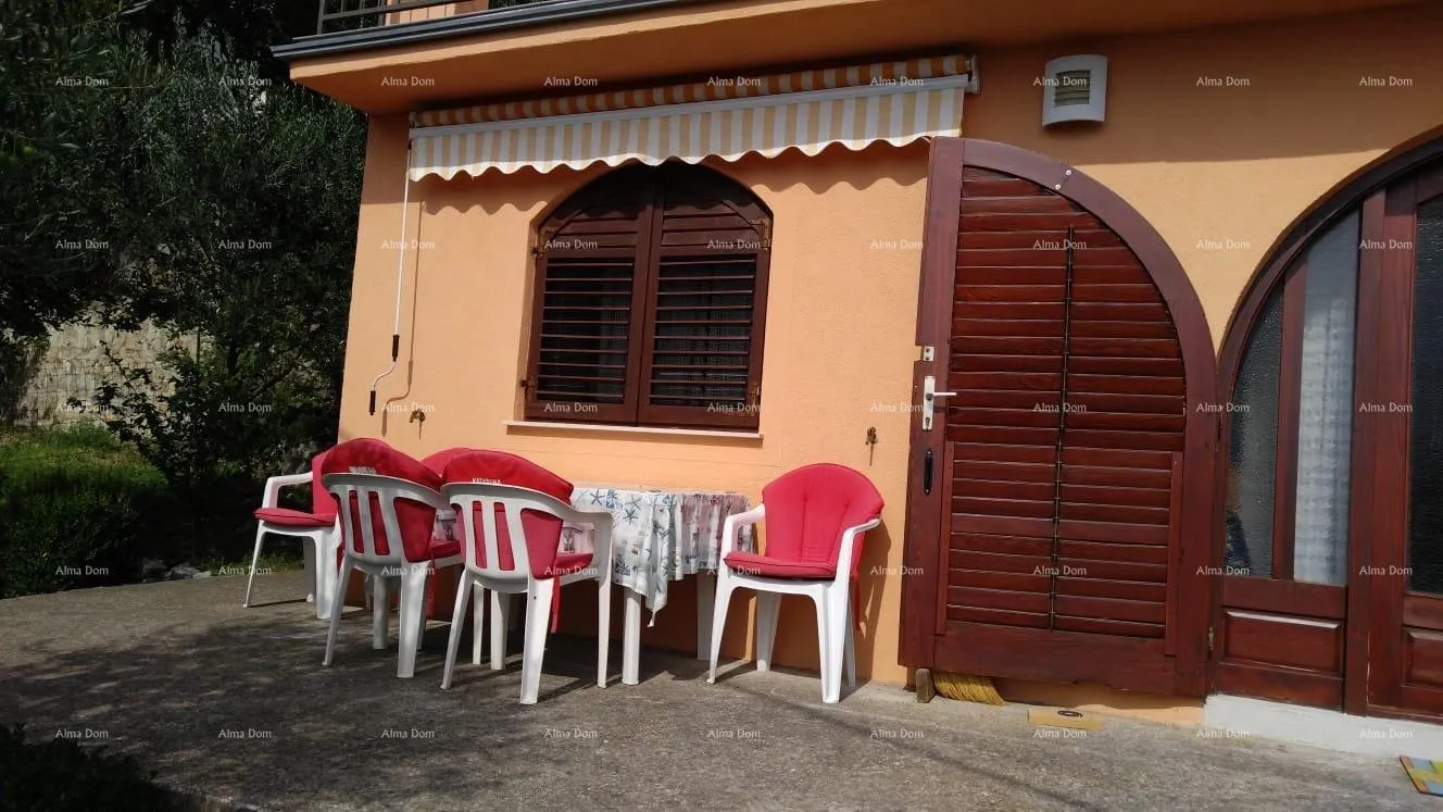 kuća prodaja velike, lijepe kuće sa 5 apartmana i prekrasnim pogledom na more i krk, novi vinodolski! - slika 37