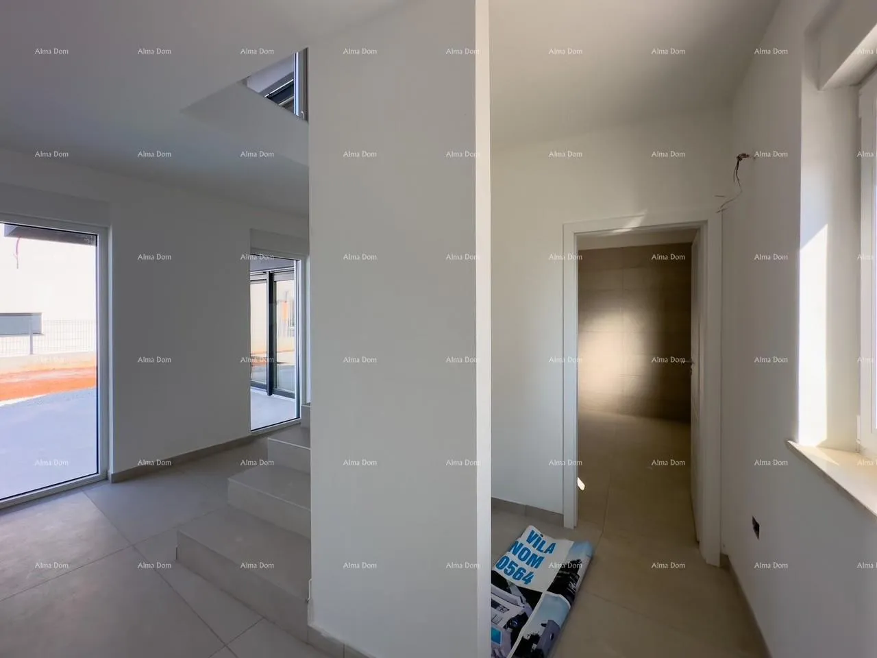 kuća odlična lokacija, 1 km do centra medulina. prodaje se nova kuća sa bazenom na odličnoj lokaciji, blizu mora! - slika 6