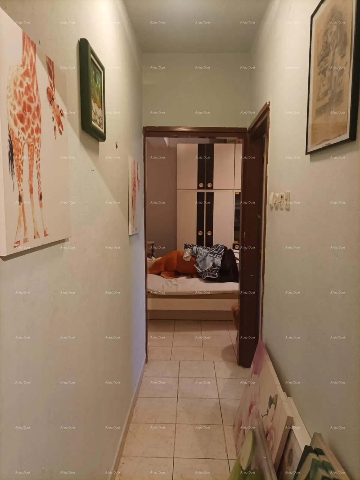stan prodajemo stan u umagu blizu mora. - slika 12