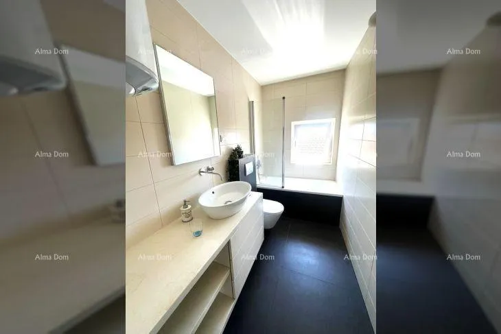stan poreč – prostrani penthouse s velikom terasom i pogledom na more - slika 8