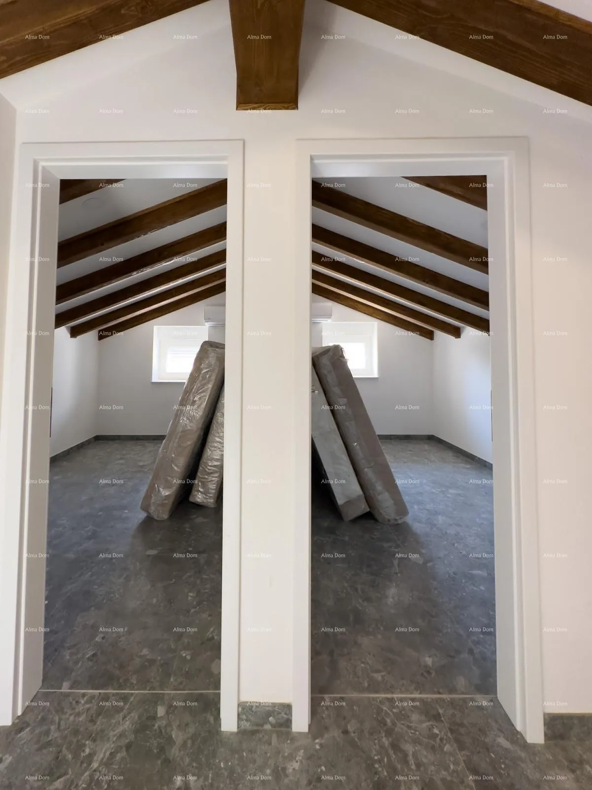 kuća prodajemo renoviranu istarsku kamenu kuću u okolici žminja! - slika 20