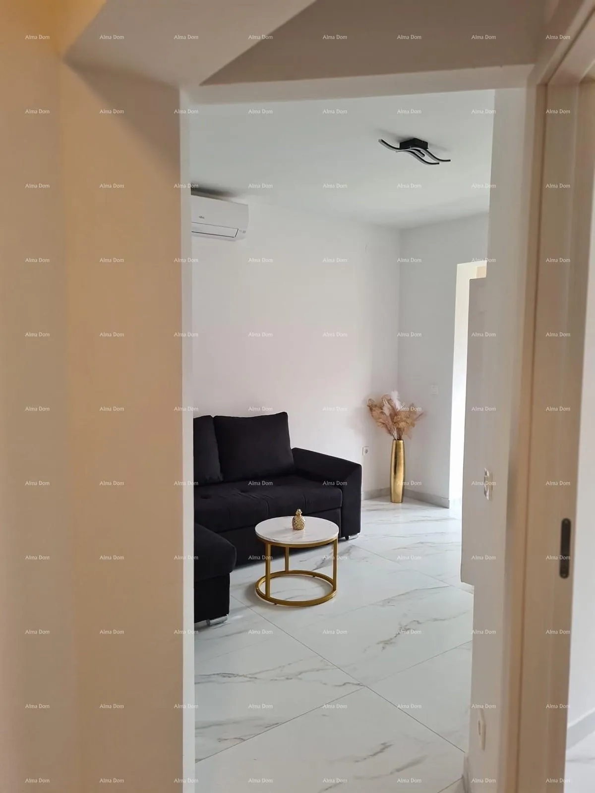 kuća medulin, kuća s ukupno 10 apartmana. fucane - slika 16
