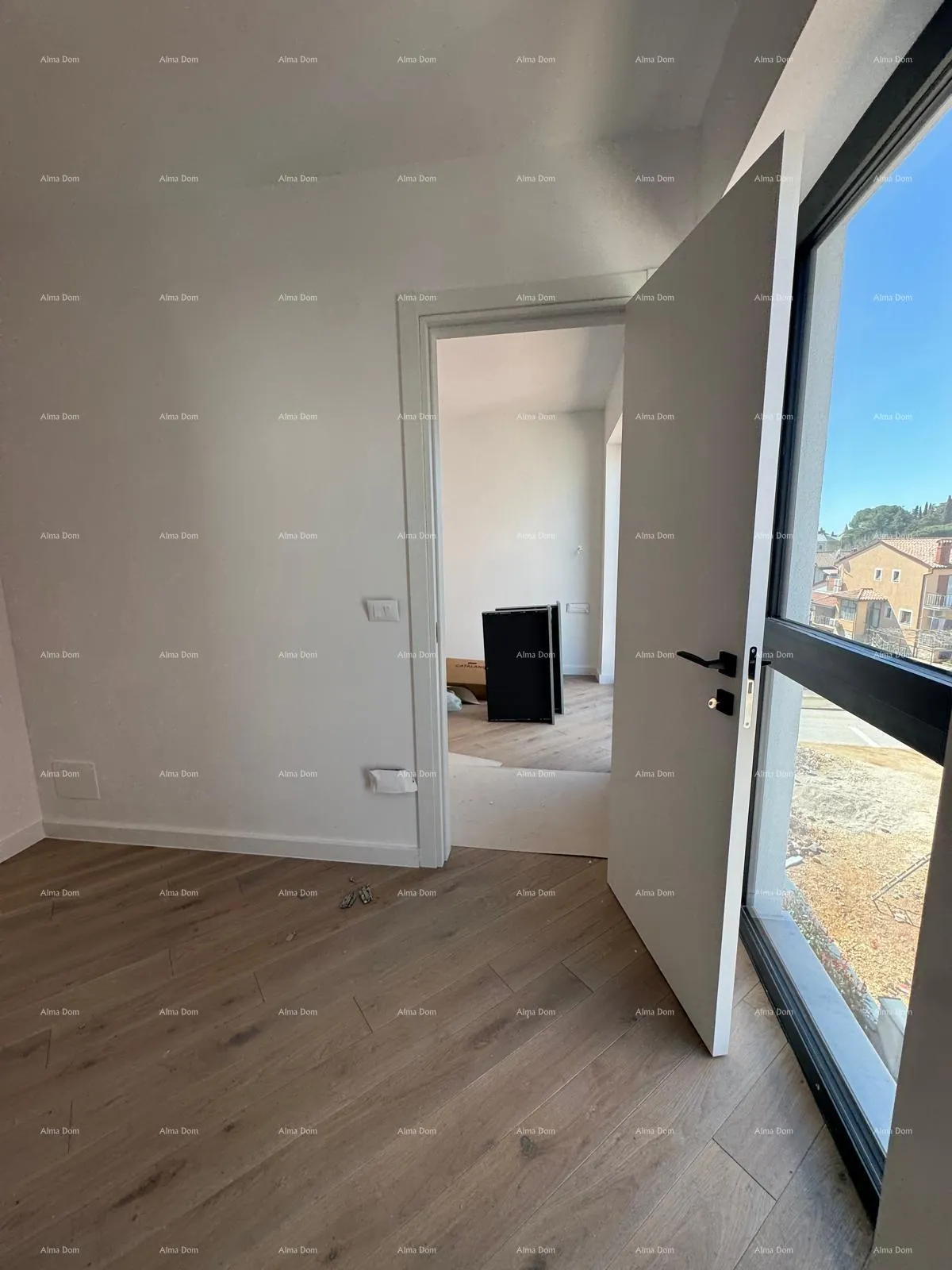 Stan ROVINJ - DVOETAŽNI APARTMAN S PREKRASNIM POGLEDOM NA MORE (F)