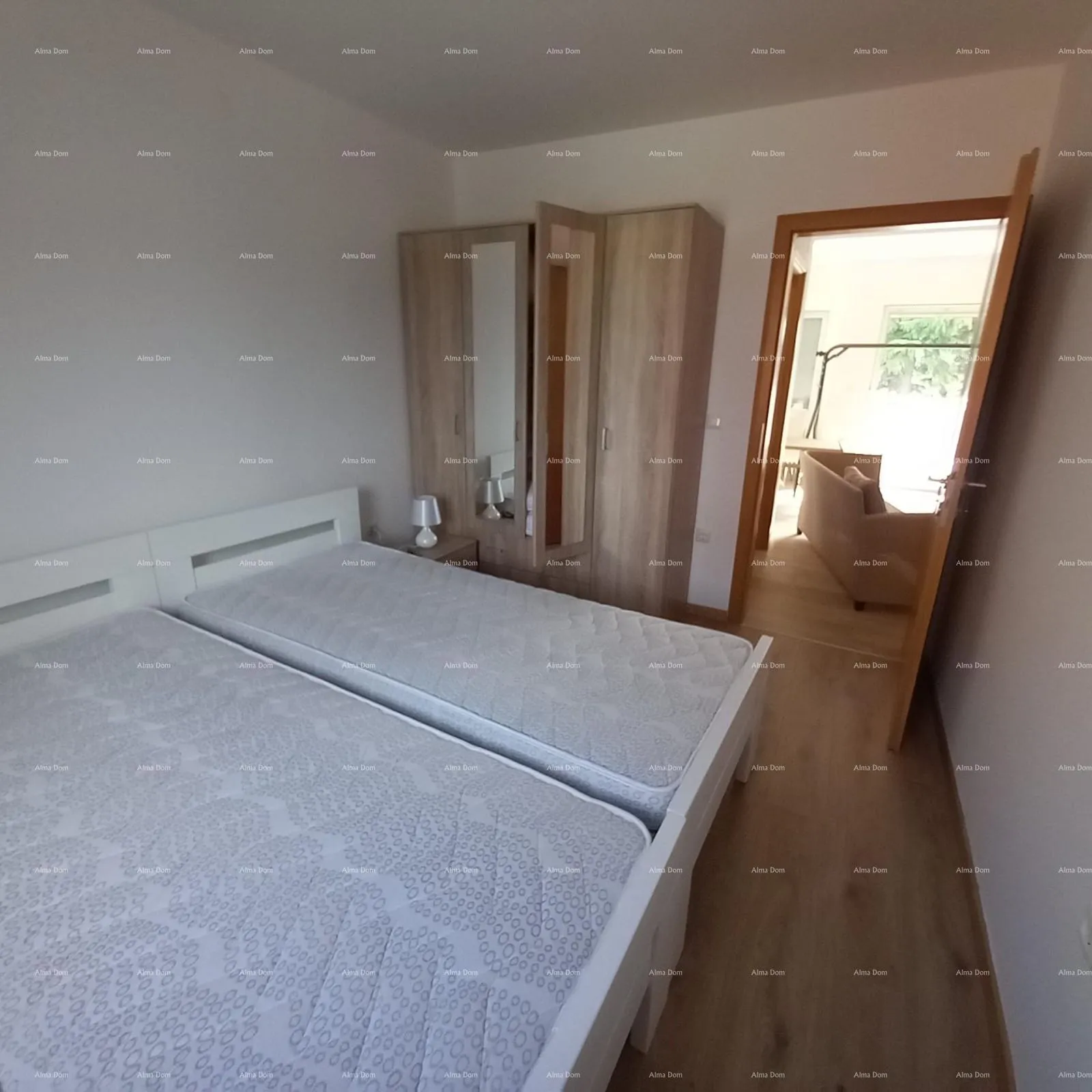 stan prodaja namještenog stana s parkirnim mjestom na odličnoj lokaciji, fažana! - slika 12