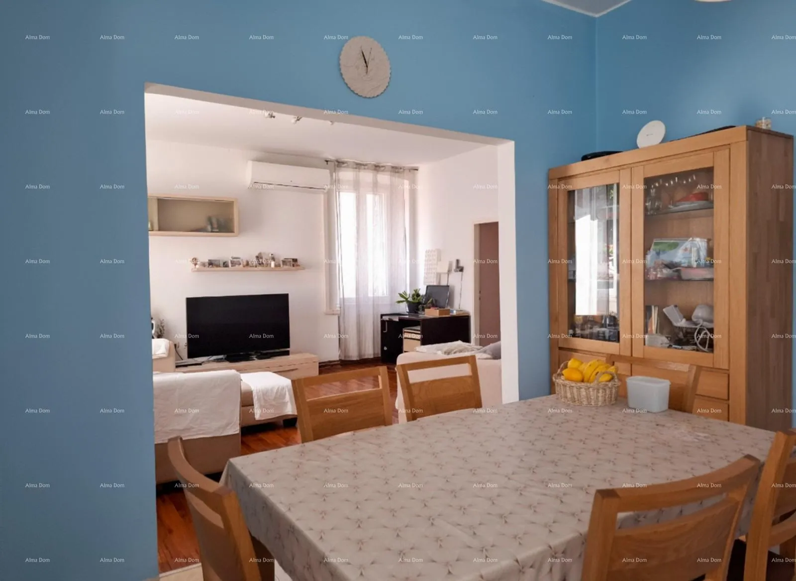 stan prostran trosobni stan površine 81 m², neposredna blizina suda, pula veruda - slika 18