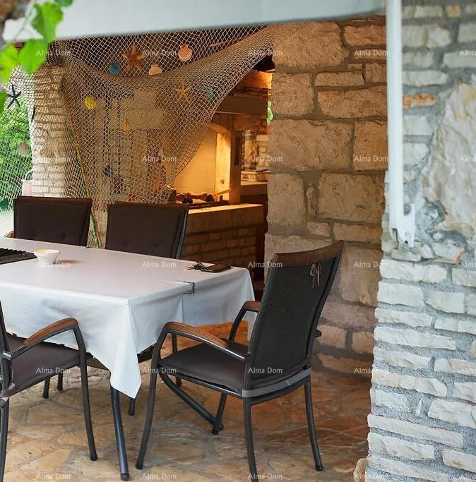 kuća umag, kuća, 144 m², s velikim vrtom i ljetnom kuhinjom, potpuno renovirana! - slika 12