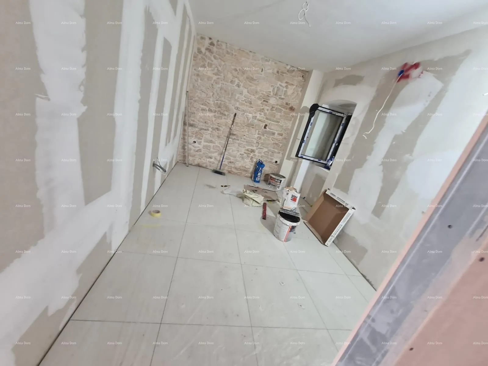 kuća prodaje se kuća s konobom u fazi renovacije, krnica! - slika 19