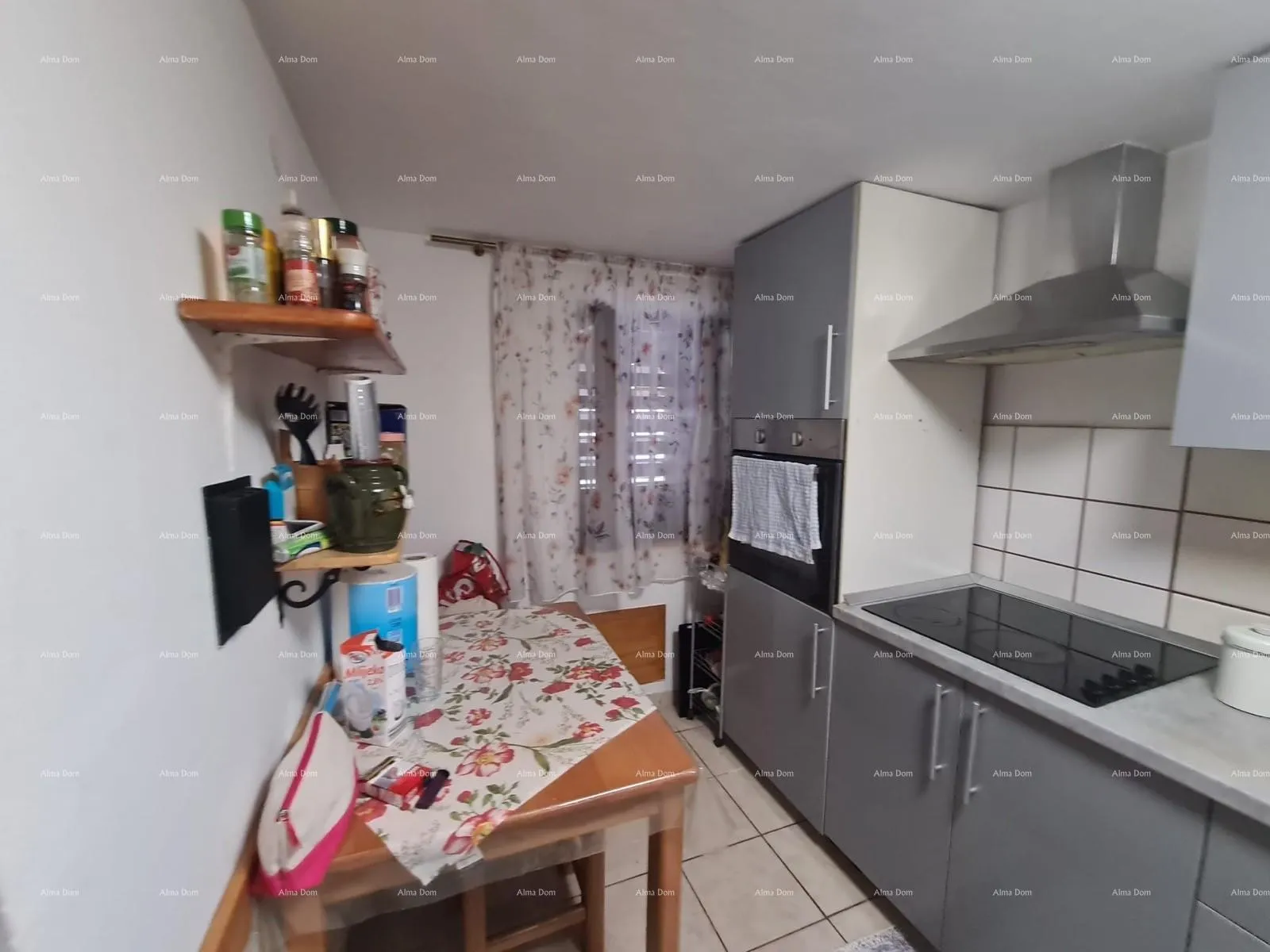 kuća prodaje se kuća u nizu – vodnjan centar - slika 4